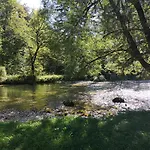 Apartmaji Volf Згорнье-Горье