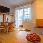 Apartmaji Volf Апартаменты