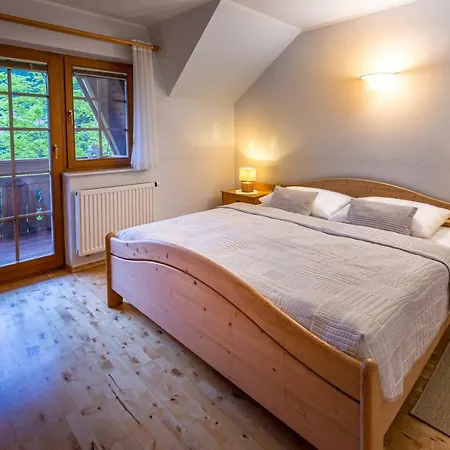 Apartmaji Volf * Zgornje Gorje