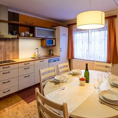 Apartmaji Volf 아파트